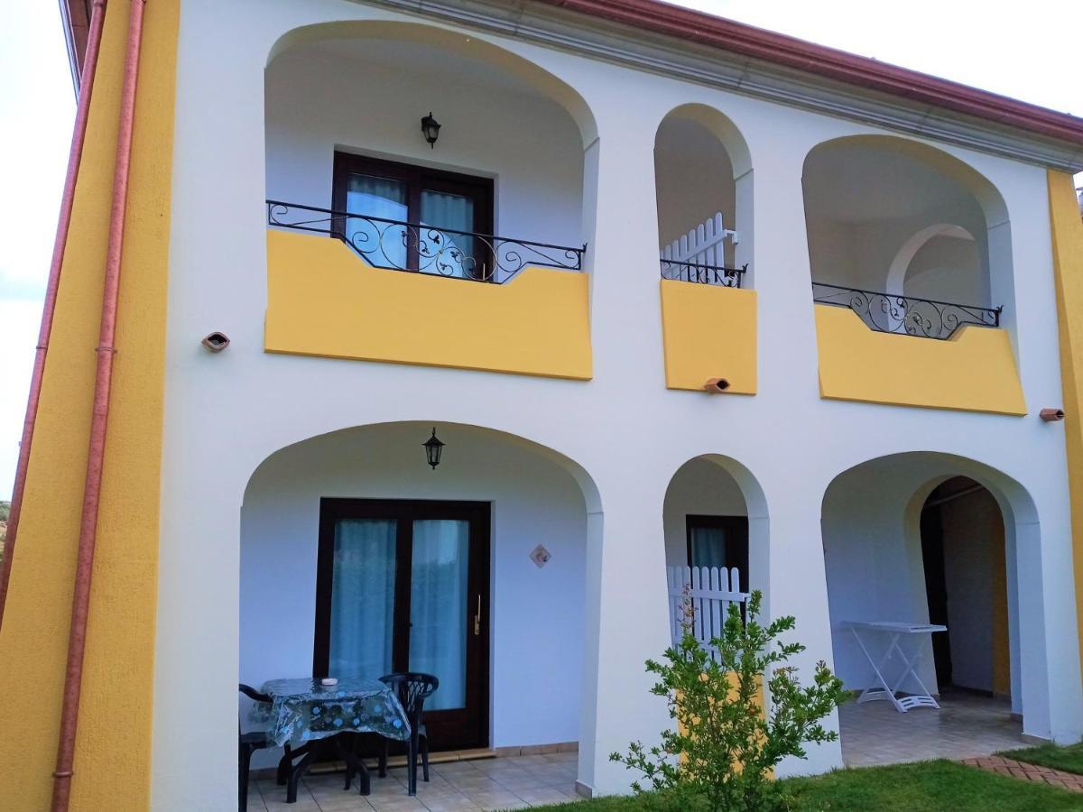 Apartment Case Vacanze San Silvestro